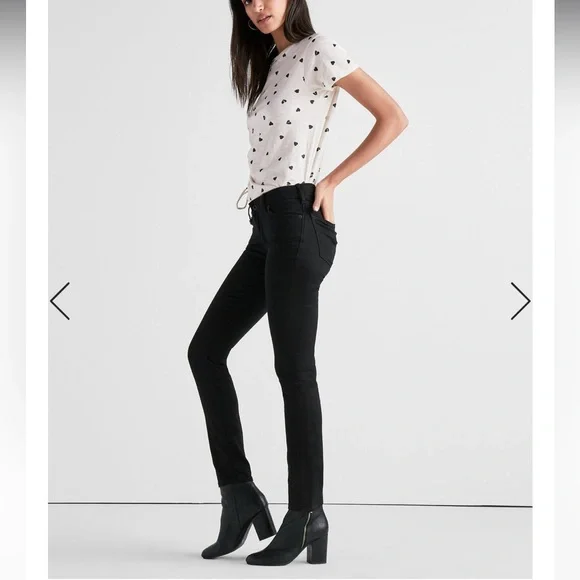 NWT Lucky Brand Lolita Mid Rise Skinny Jeans Black Size 28 or 6 - Picture 2 of 6